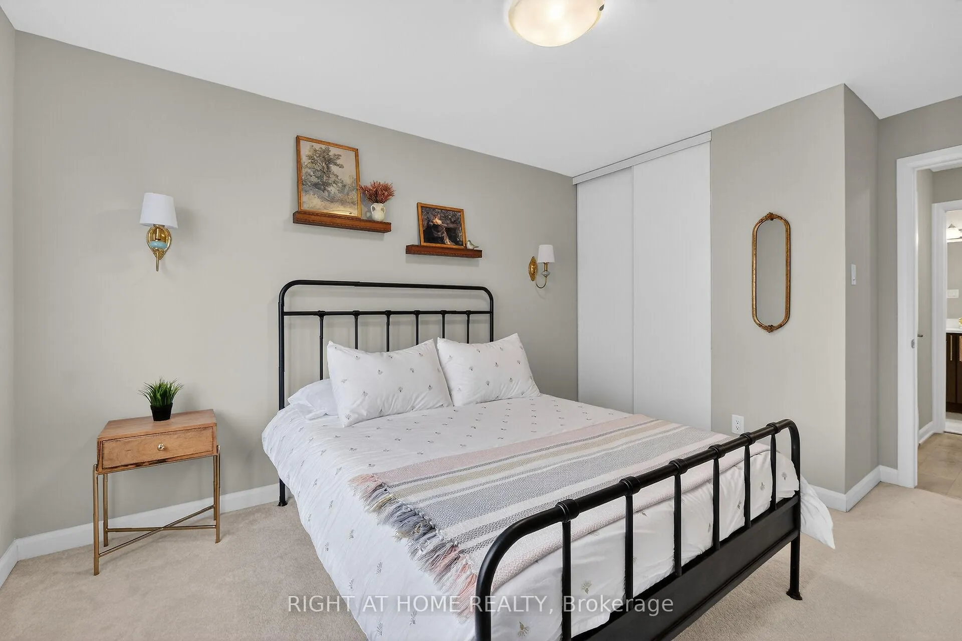 Photo 31 of 577 Decoeur Drive, Ottawa, Avalon West — HOMEH