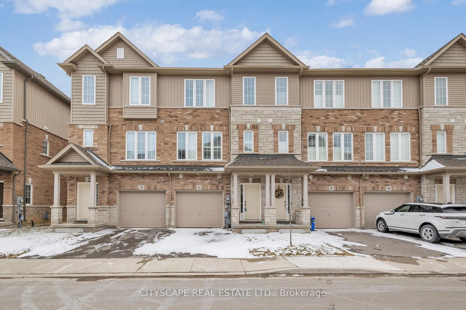 Photo 1 of Unit 9, 34 Laguna Village Crescent, Hamilton, Rural Glanbrook — HOMEH