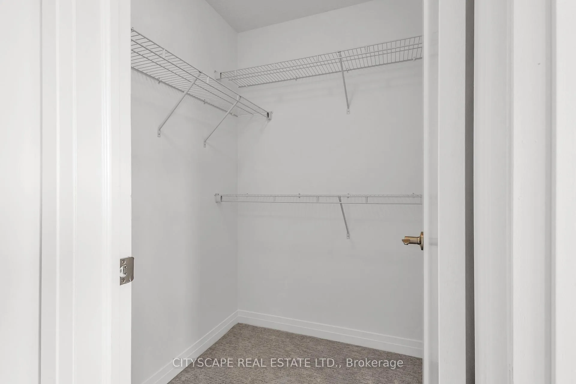 Photo 24 of Unit 9, 34 Laguna Village Crescent, Hamilton, Rural Glanbrook — HOMEH