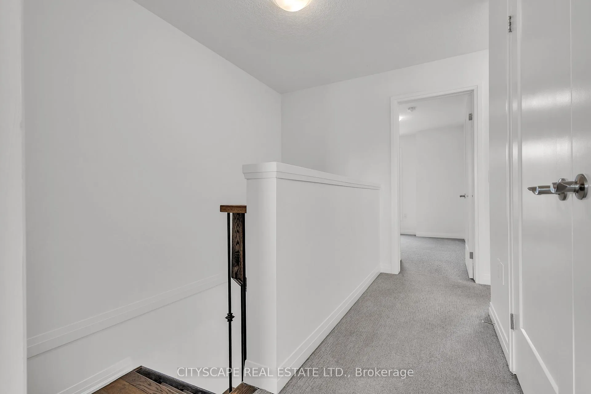 Photo 25 of Unit 9, 34 Laguna Village Crescent, Hamilton, Rural Glanbrook — HOMEH