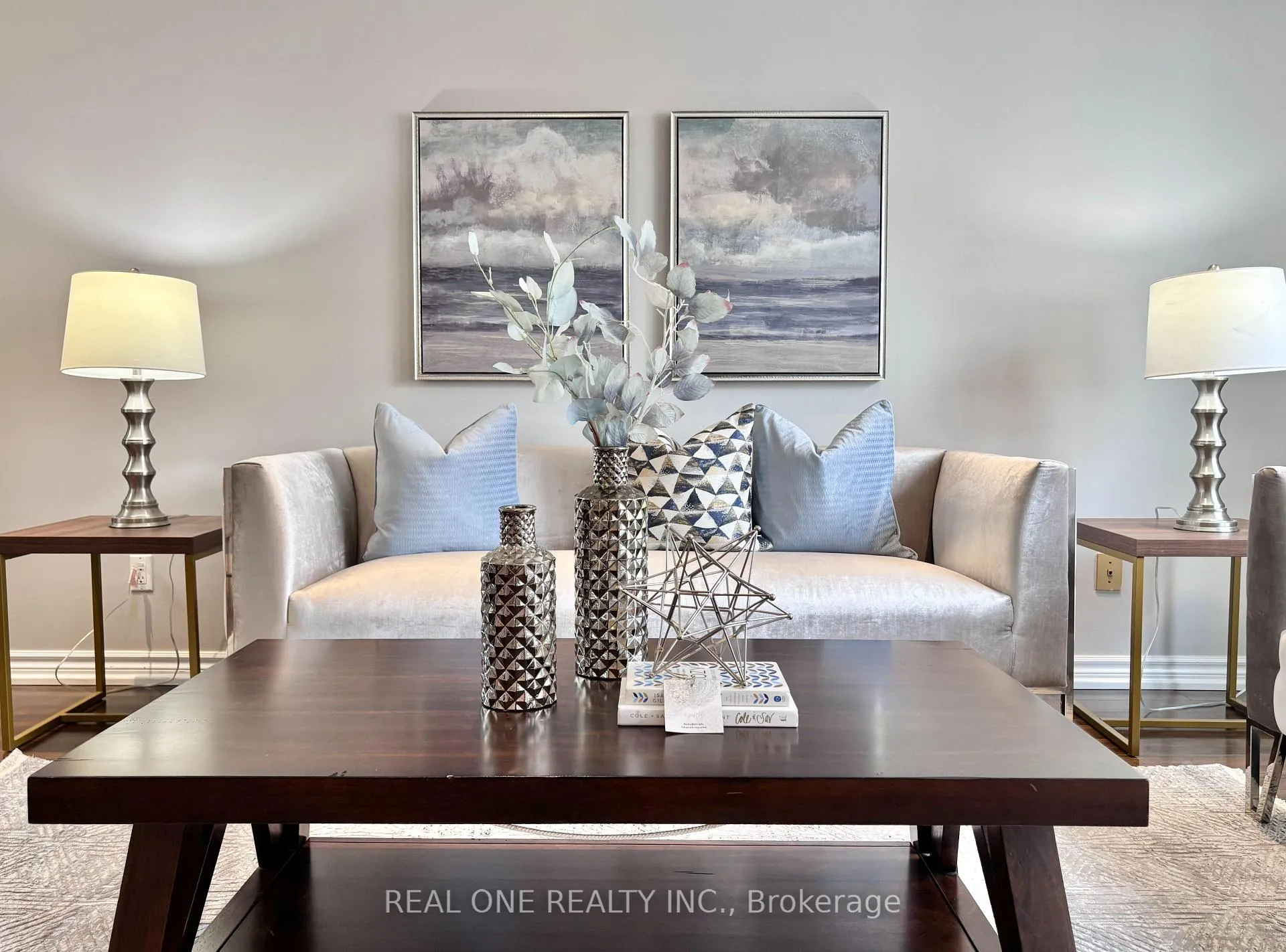 Photo 8 of 9 Breckonwood Crescent, Markham, Aileen-Willowbrook — HOMEH