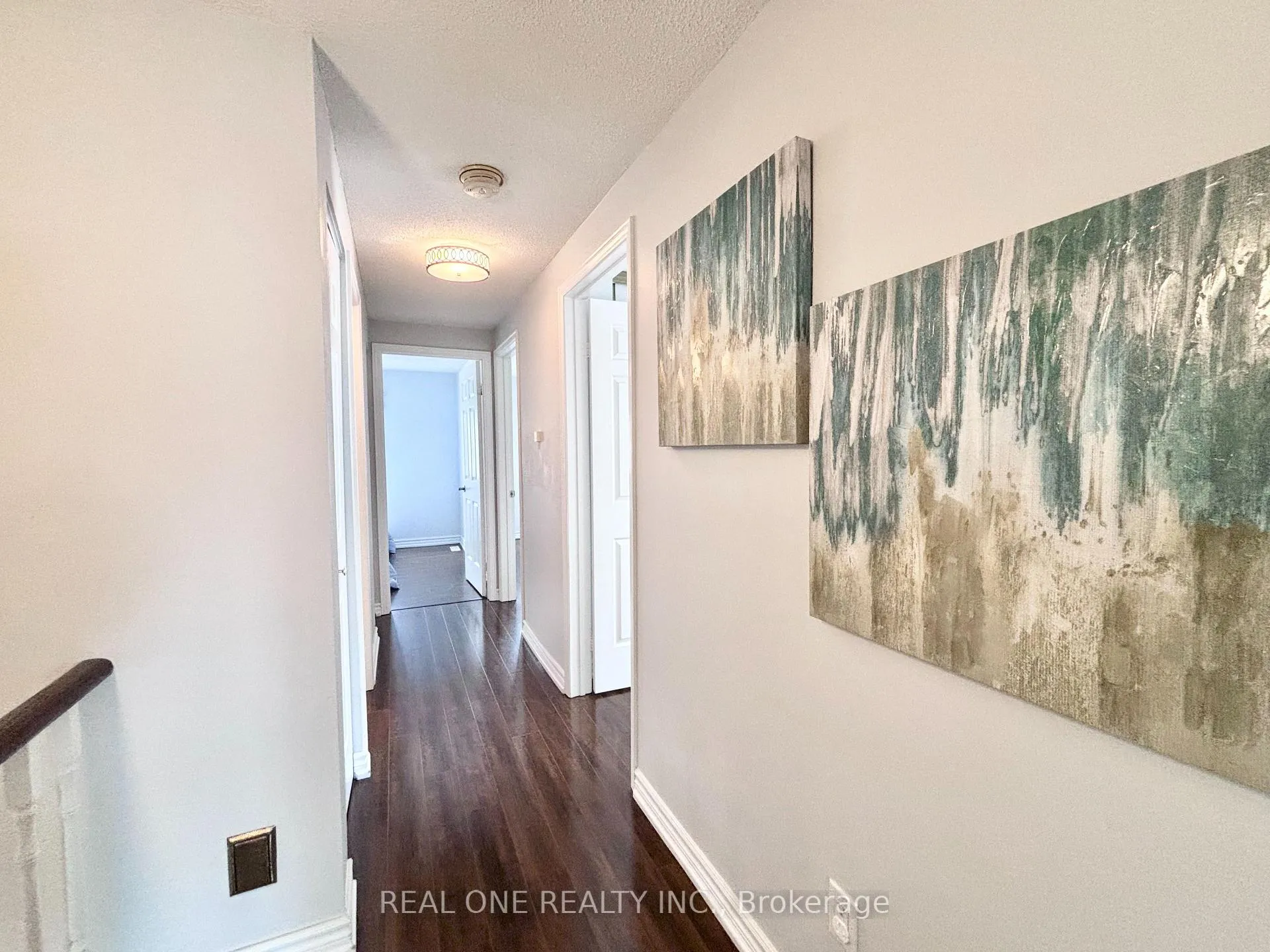 Photo 21 of 9 Breckonwood Crescent, Markham, Aileen-Willowbrook — HOMEH