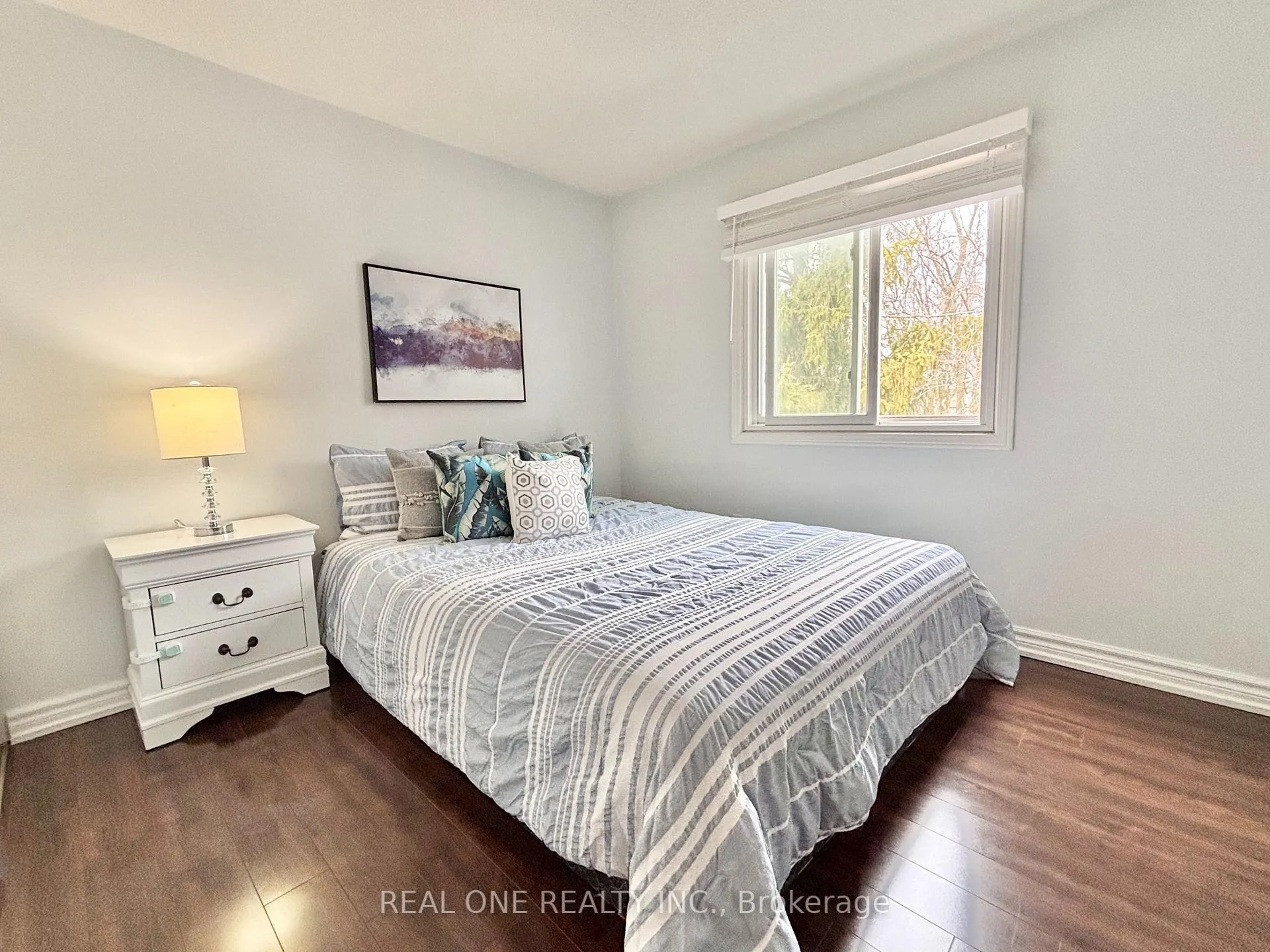 Photo 28 of 9 Breckonwood Crescent, Markham, Aileen-Willowbrook — HOMEH