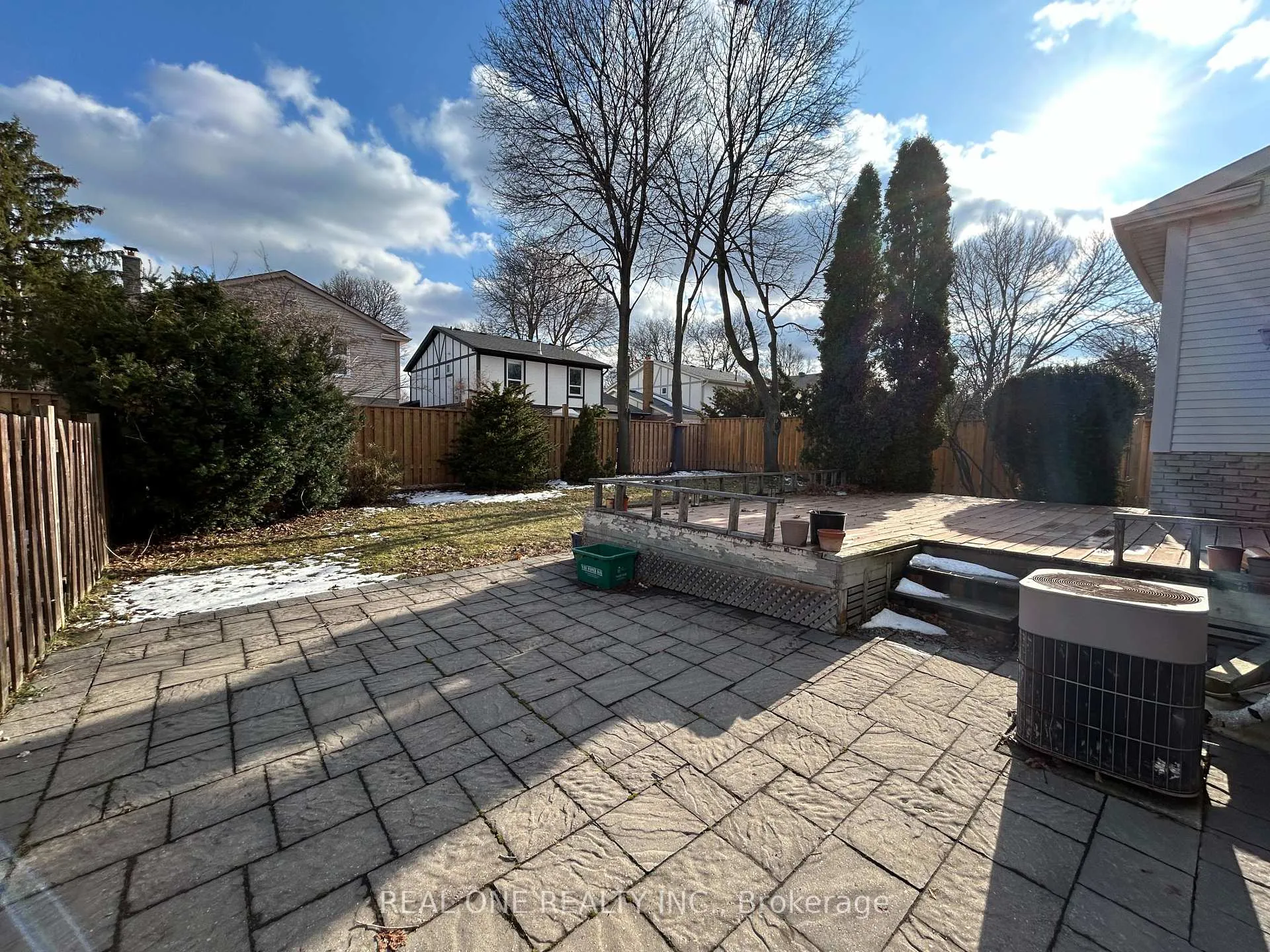 Photo 34 of 9 Breckonwood Crescent, Markham, Aileen-Willowbrook — HOMEH