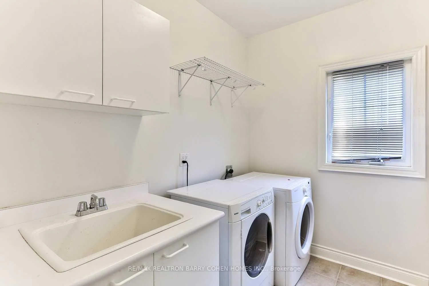 Photo 7 of 79 Giordano Way, Vaughan, Patterson — HOMEH