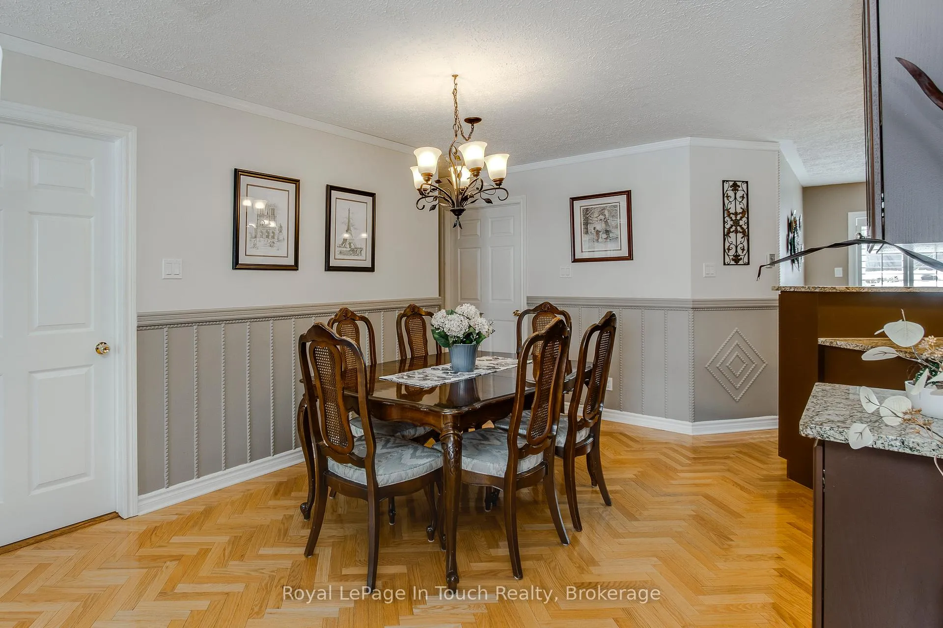 Photo 9 of Unit 2, 90 Burke Street, Penetanguishene — HOMEH