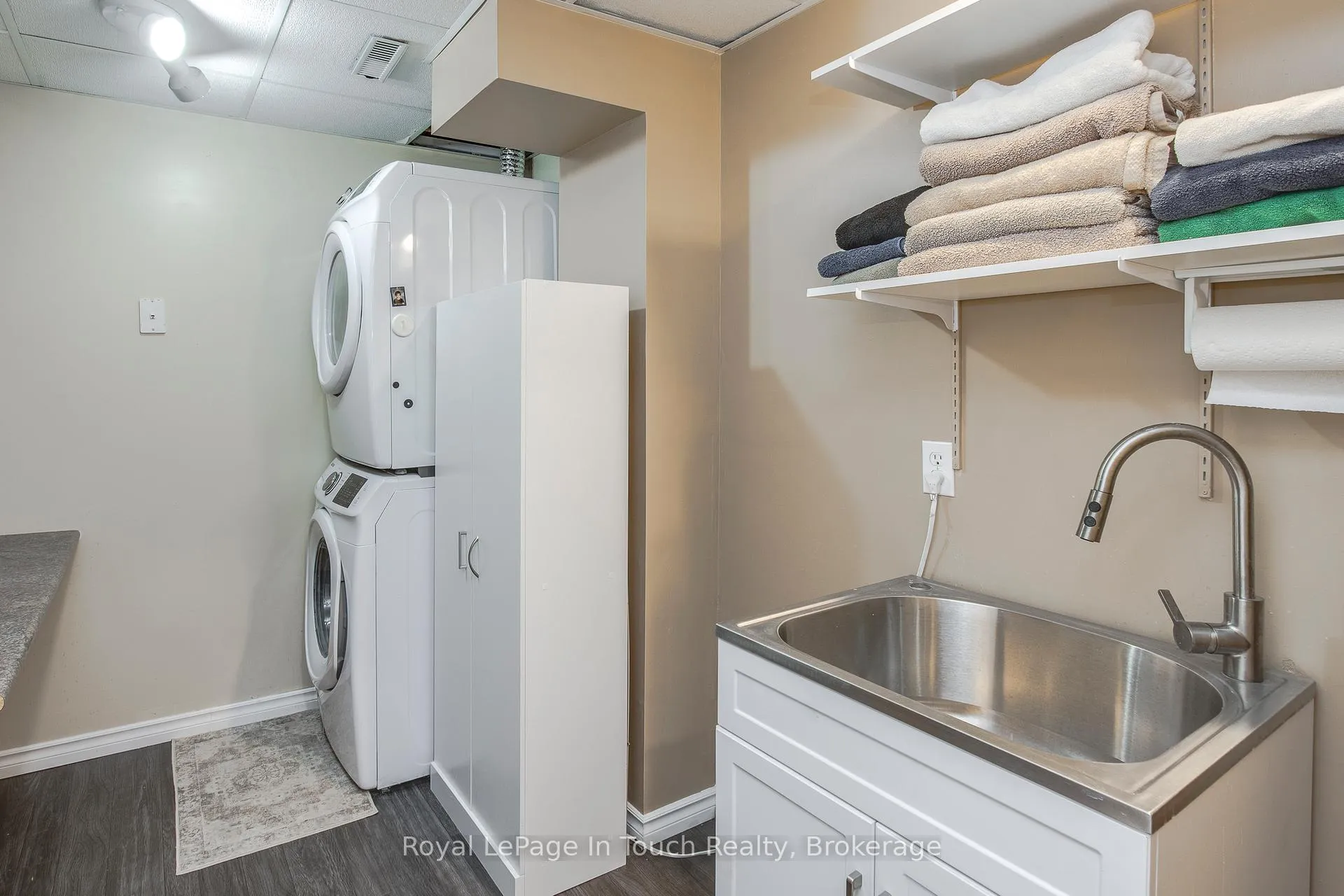 Photo 30 of Unit 2, 90 Burke Street, Penetanguishene — HOMEH