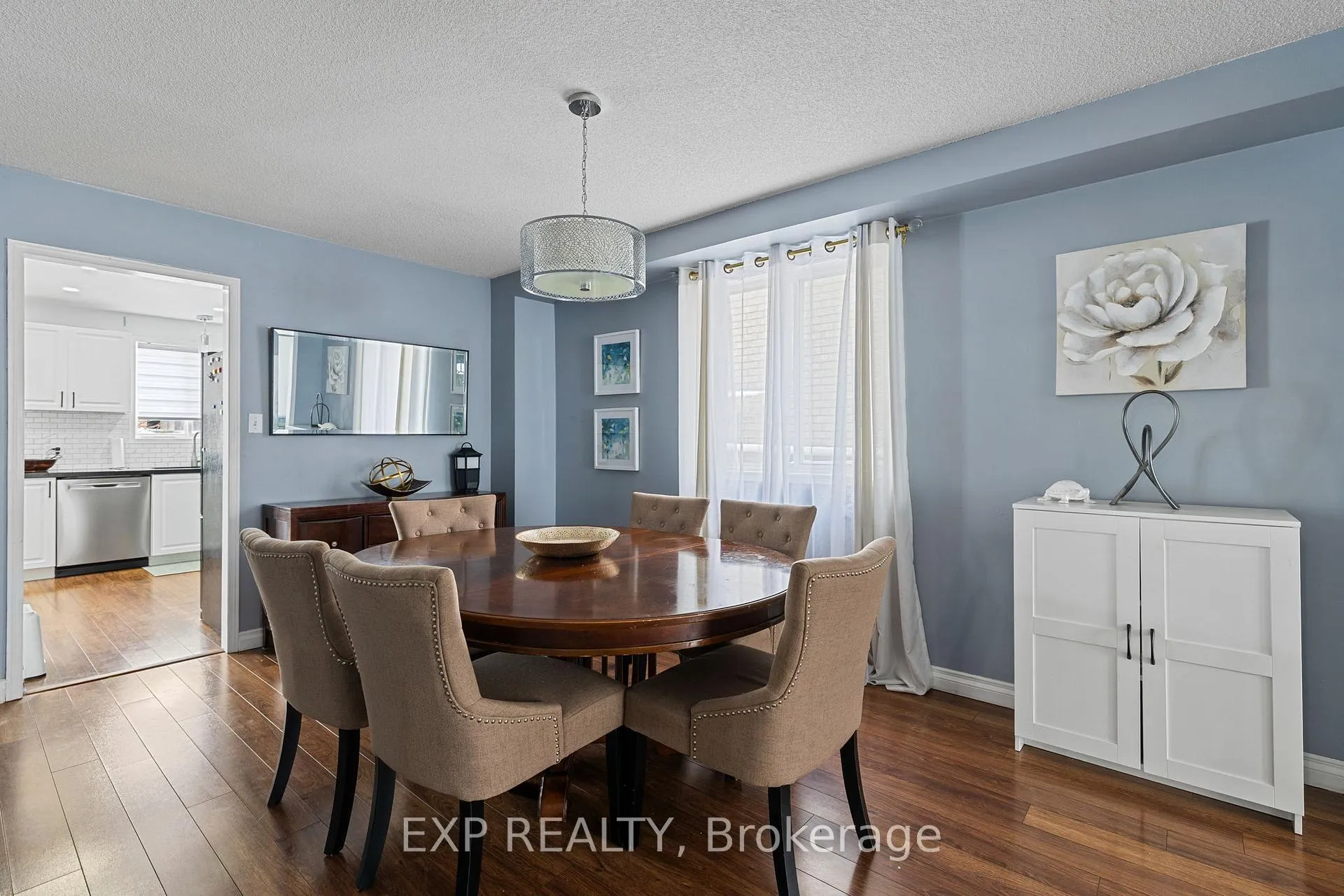 Photo 16 of 5 Sun King Crescent, Barrie, Innis-Shore — HOMEH