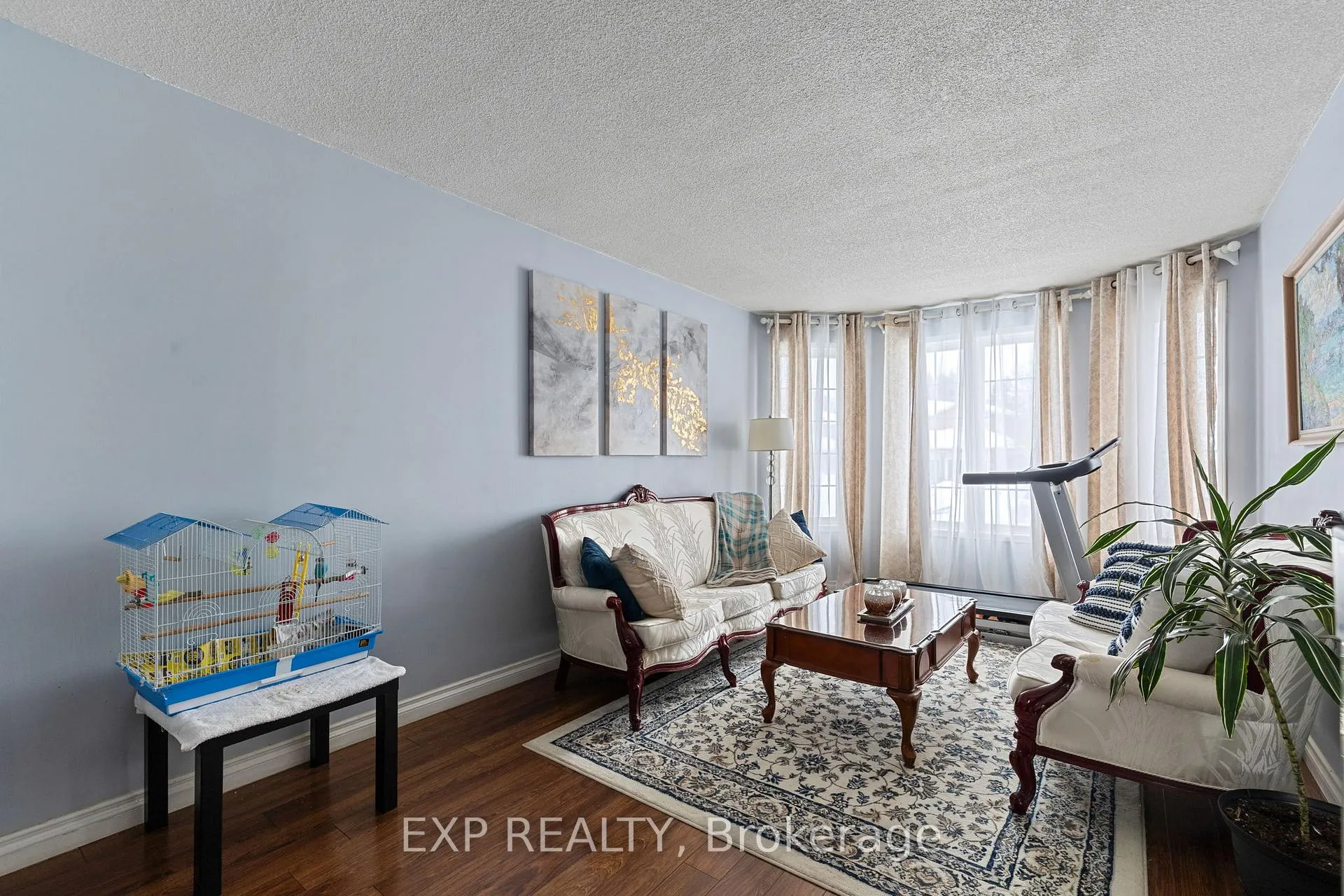 Photo 18 of 5 Sun King Crescent, Barrie, Innis-Shore — HOMEH