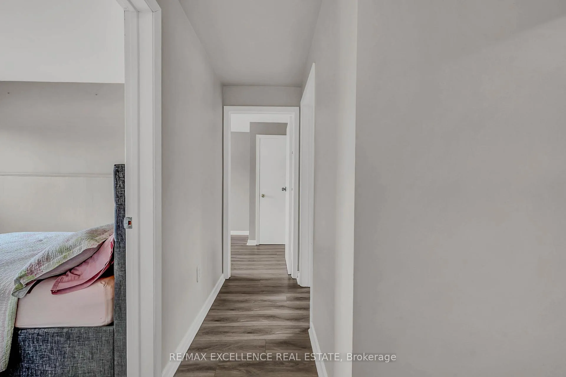 Photo 15 of 231 Rosedale Drive, Whitby, Downtown Whitby — HOMEH