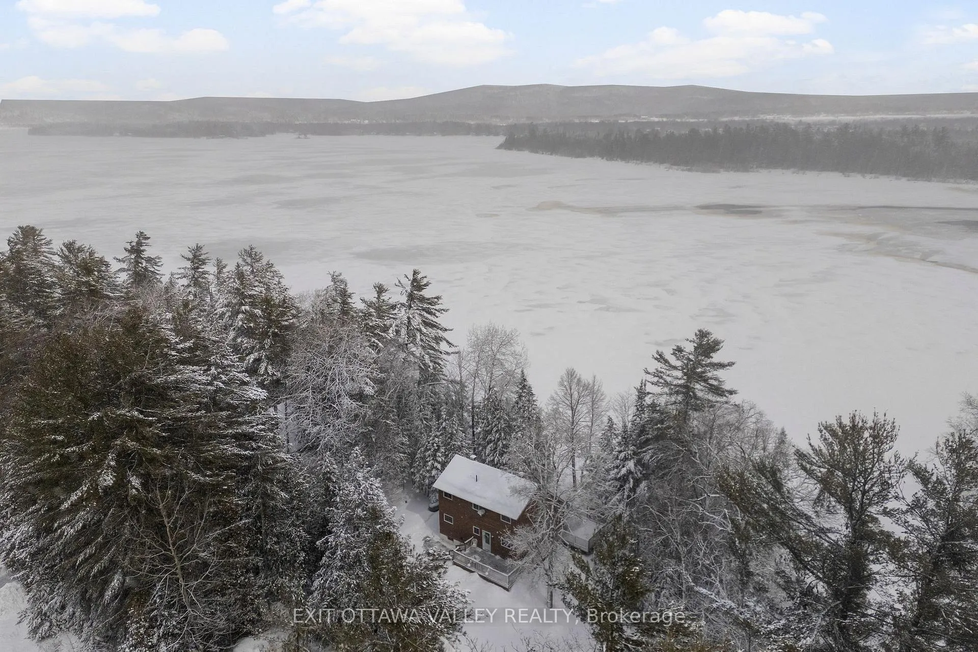Photo 3 of 164 Coulonge Lake Trail, Whitewater Region, Whitewater Region — HOMEH