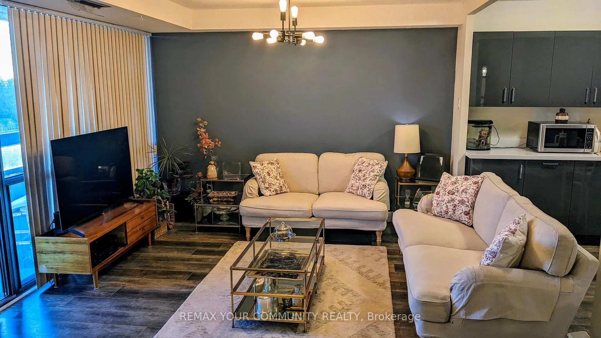 Photo 13 of Unit 901, 8111 Yonge Street, Markham, Royal Orchard — HOMEH