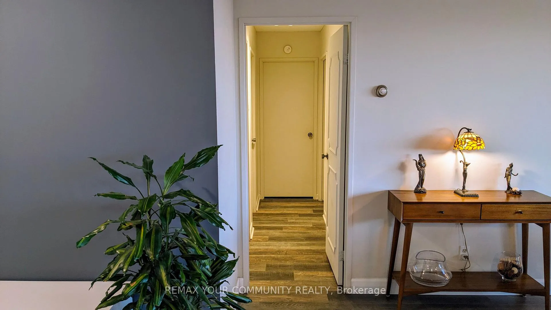 Photo 27 of Unit 901, 8111 Yonge Street, Markham, Royal Orchard — HOMEH