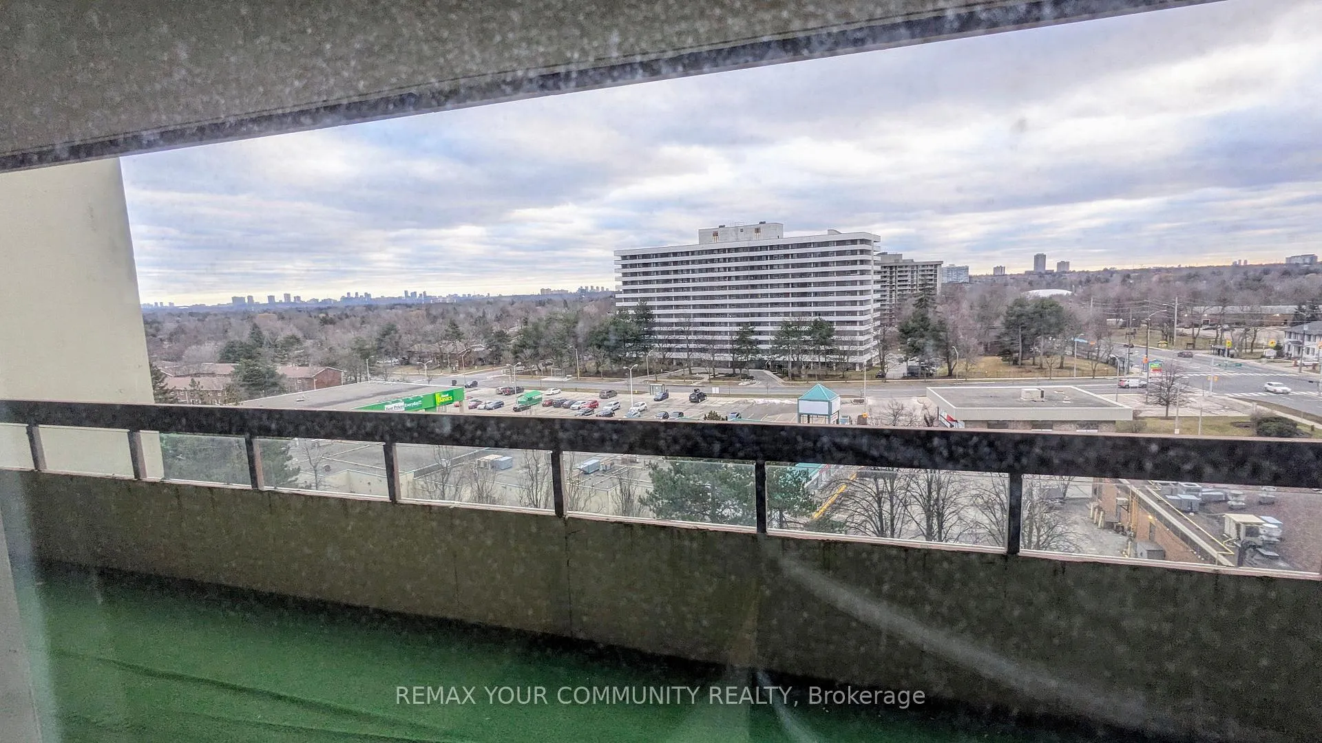 Photo 42 of Unit 901, 8111 Yonge Street, Markham, Royal Orchard — HOMEH