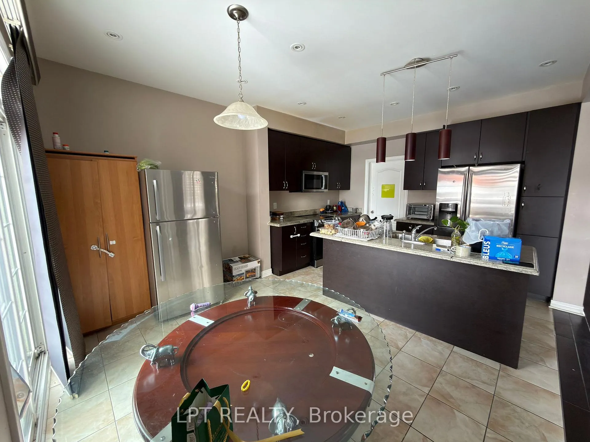 Photo 5 of 31 Denali Crescent, Brampton, Bram East — HOMEH