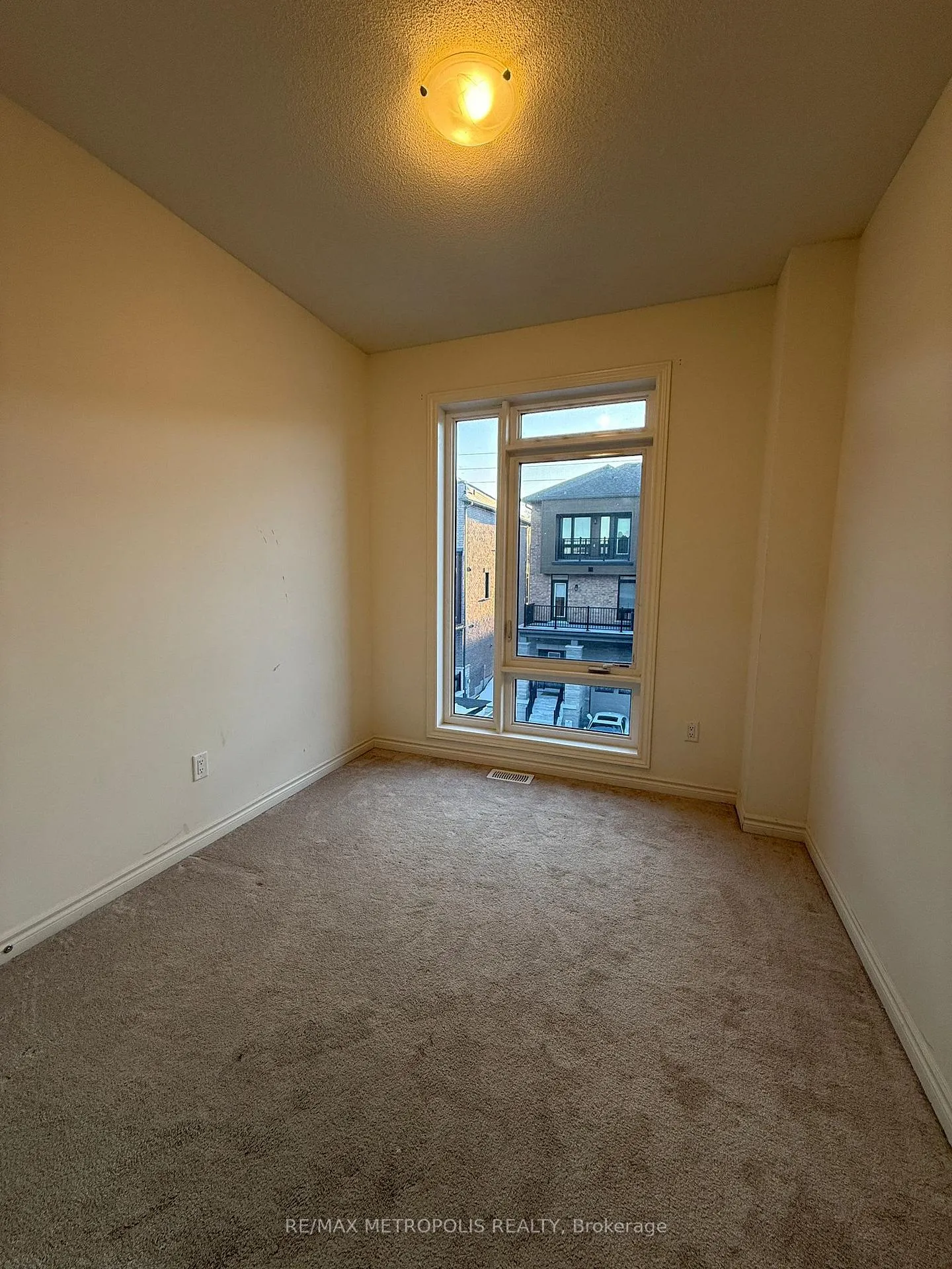 Photo 3 of 508 Danks Ridge Drive, Ajax, South East — HOMEH