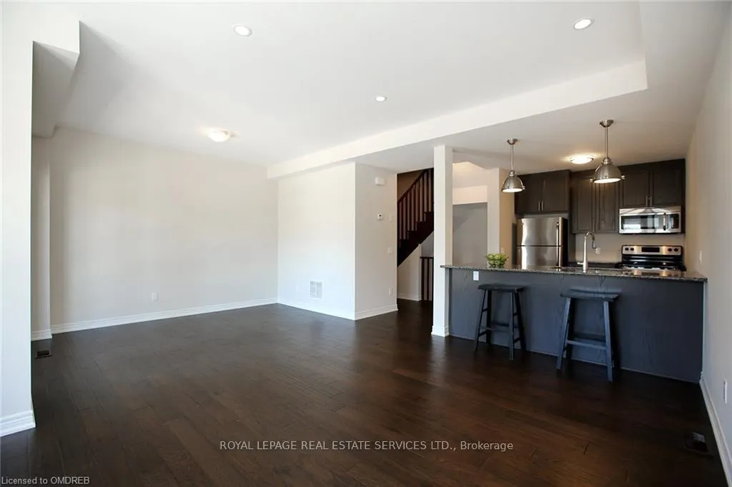 Photo 5 of 2307 Natasha Circle, Oakville, Bronte Creek — HOMEH