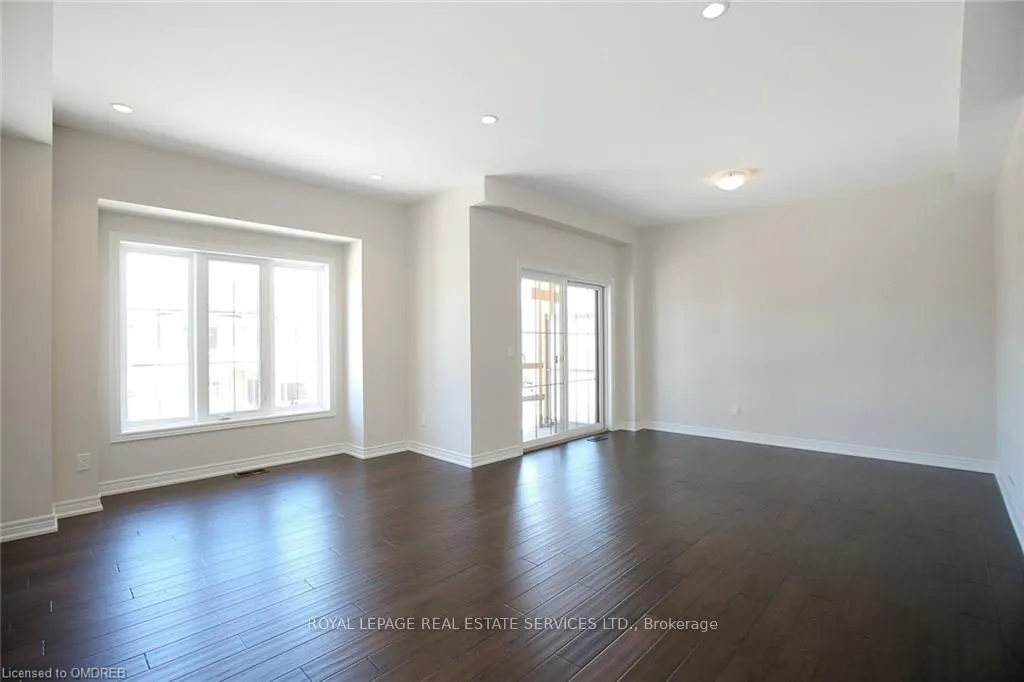 Photo 6 of 2307 Natasha Circle, Oakville, Bronte Creek — HOMEH