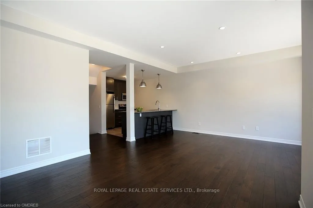Photo 9 of 2307 Natasha Circle, Oakville, Bronte Creek — HOMEH