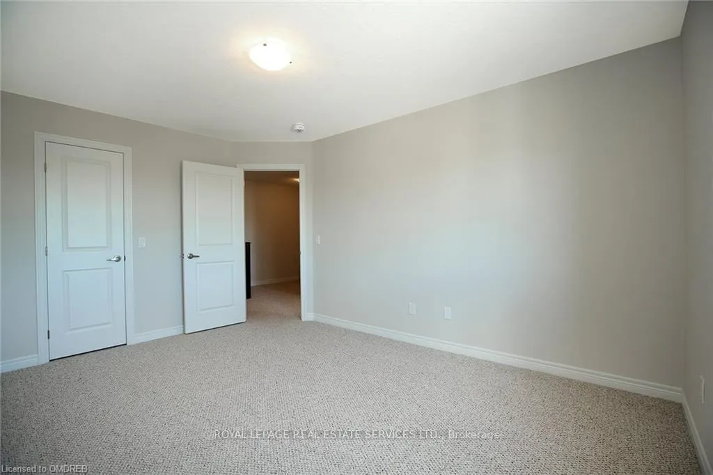 Photo 17 of 2307 Natasha Circle, Oakville, Bronte Creek — HOMEH