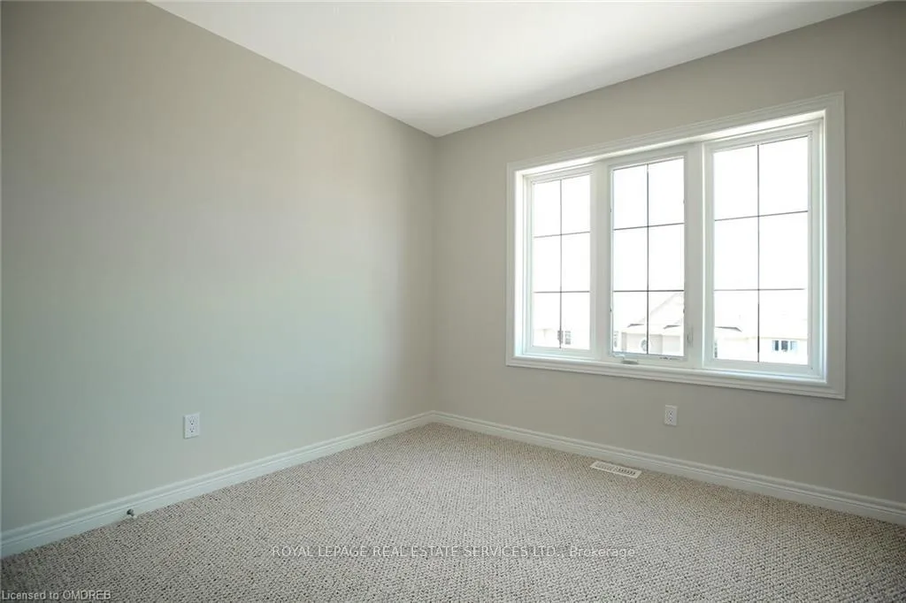 Photo 18 of 2307 Natasha Circle, Oakville, Bronte Creek — HOMEH