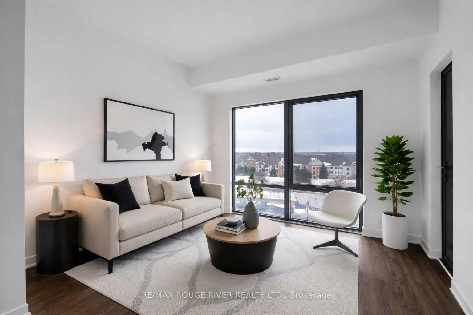 Photo 2 of Unit 624, 51 Clarington Boulevard, Clarington, Bowmanville — HOMEH
