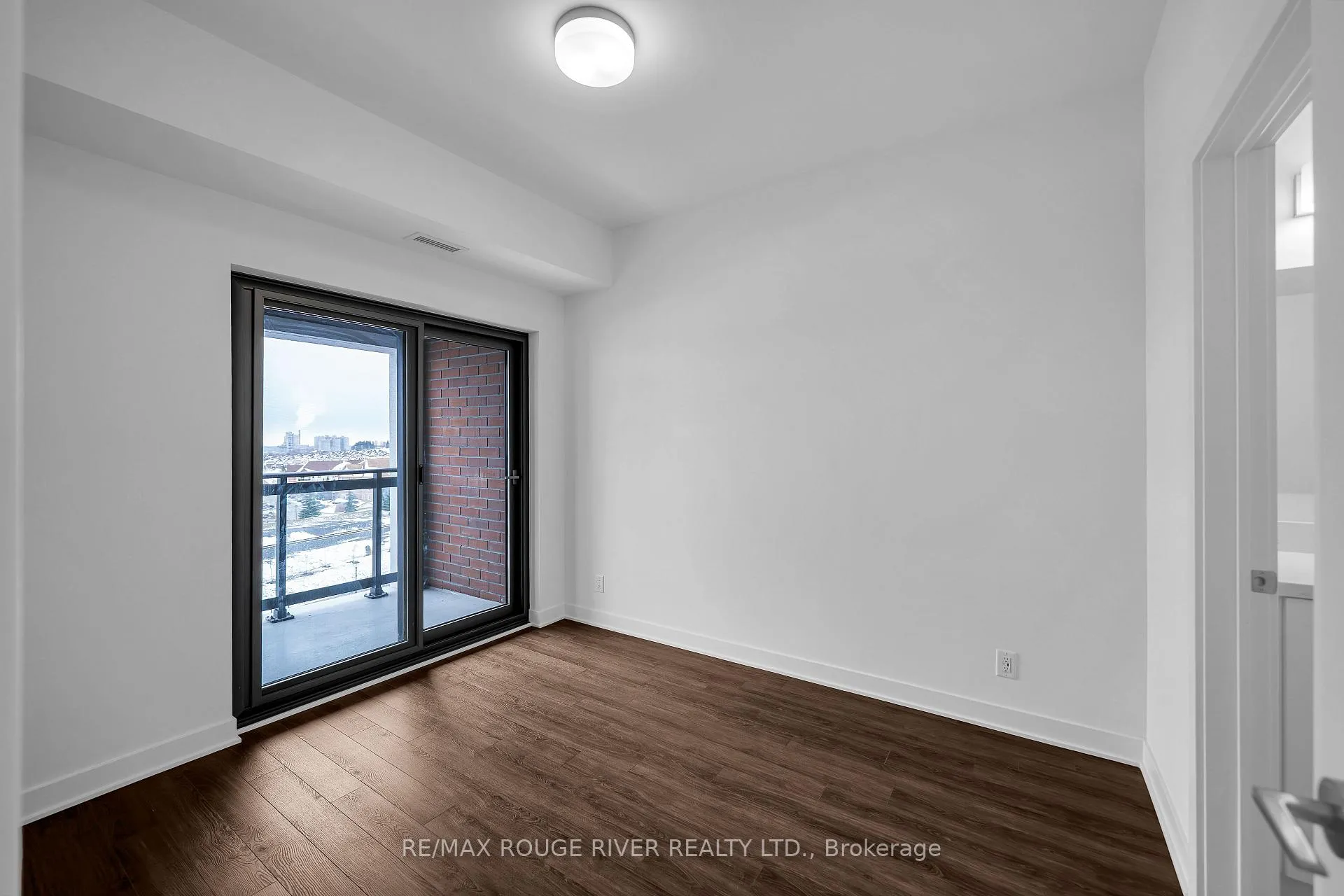 Photo 16 of Unit 624, 51 Clarington Boulevard, Clarington, Bowmanville — HOMEH