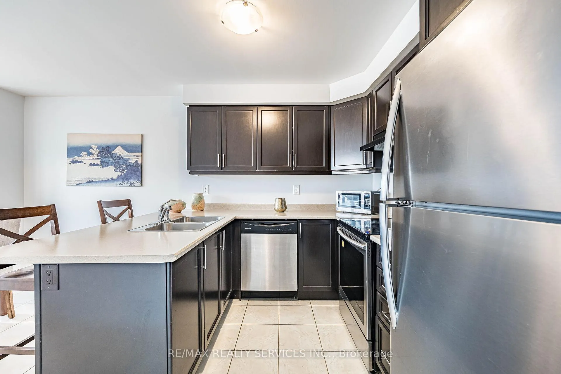 Photo 16 of 44 Bannister Crescent, Brampton, Northwest Brampton — HOMEH