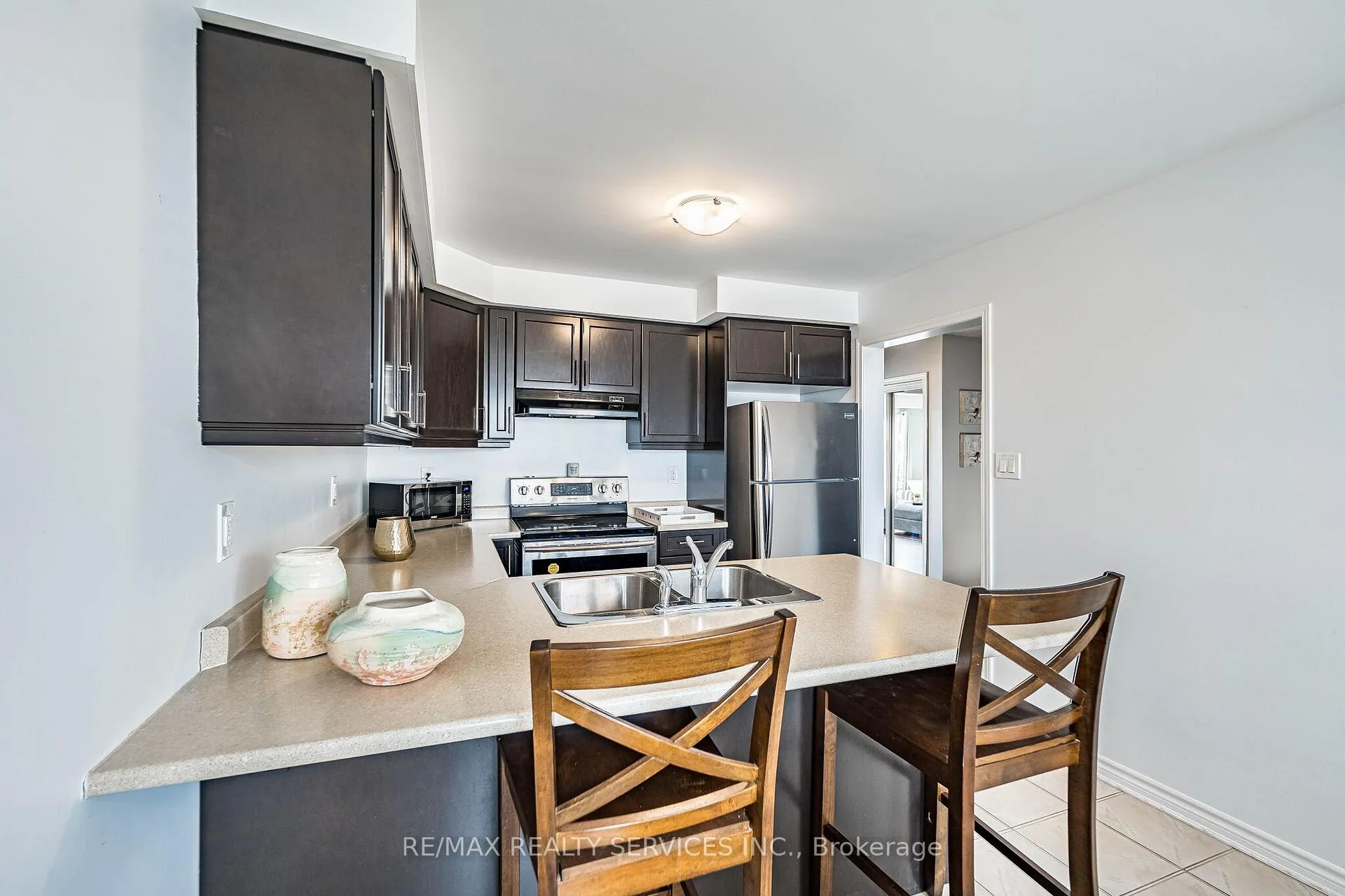 Photo 18 of 44 Bannister Crescent, Brampton, Northwest Brampton — HOMEH