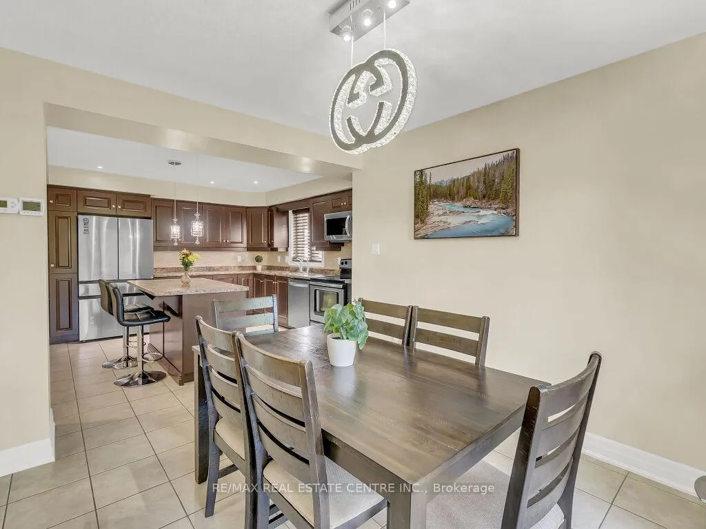 Photo 12 of 269 Goodwin Drive, Guelph, Pineridge/Westminster Woods — HOMEH