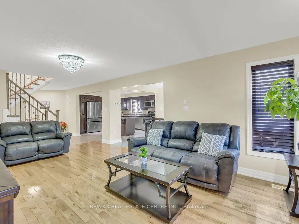 Photo 15 of 269 Goodwin Drive, Guelph, Pineridge/Westminster Woods — HOMEH
