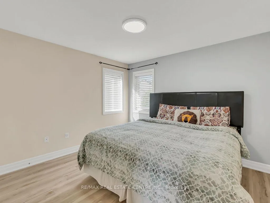 Photo 21 of 269 Goodwin Drive, Guelph, Pineridge/Westminster Woods — HOMEH