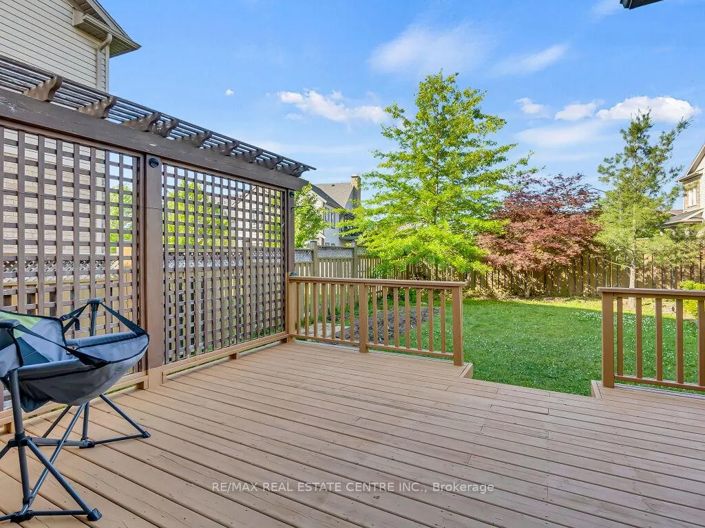 Photo 31 of 269 Goodwin Drive, Guelph, Pineridge/Westminster Woods — HOMEH