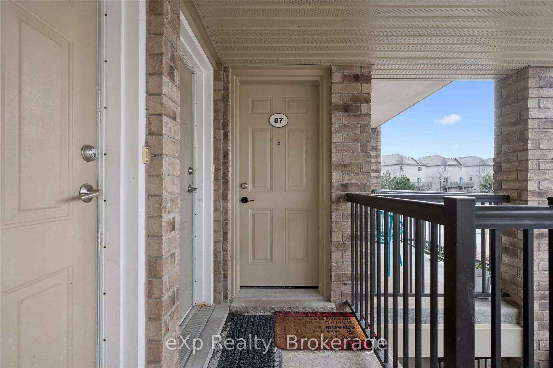 Photo 3 of Unit 87, 35 Mountford Drive, Guelph, Grange Road — HOMEH