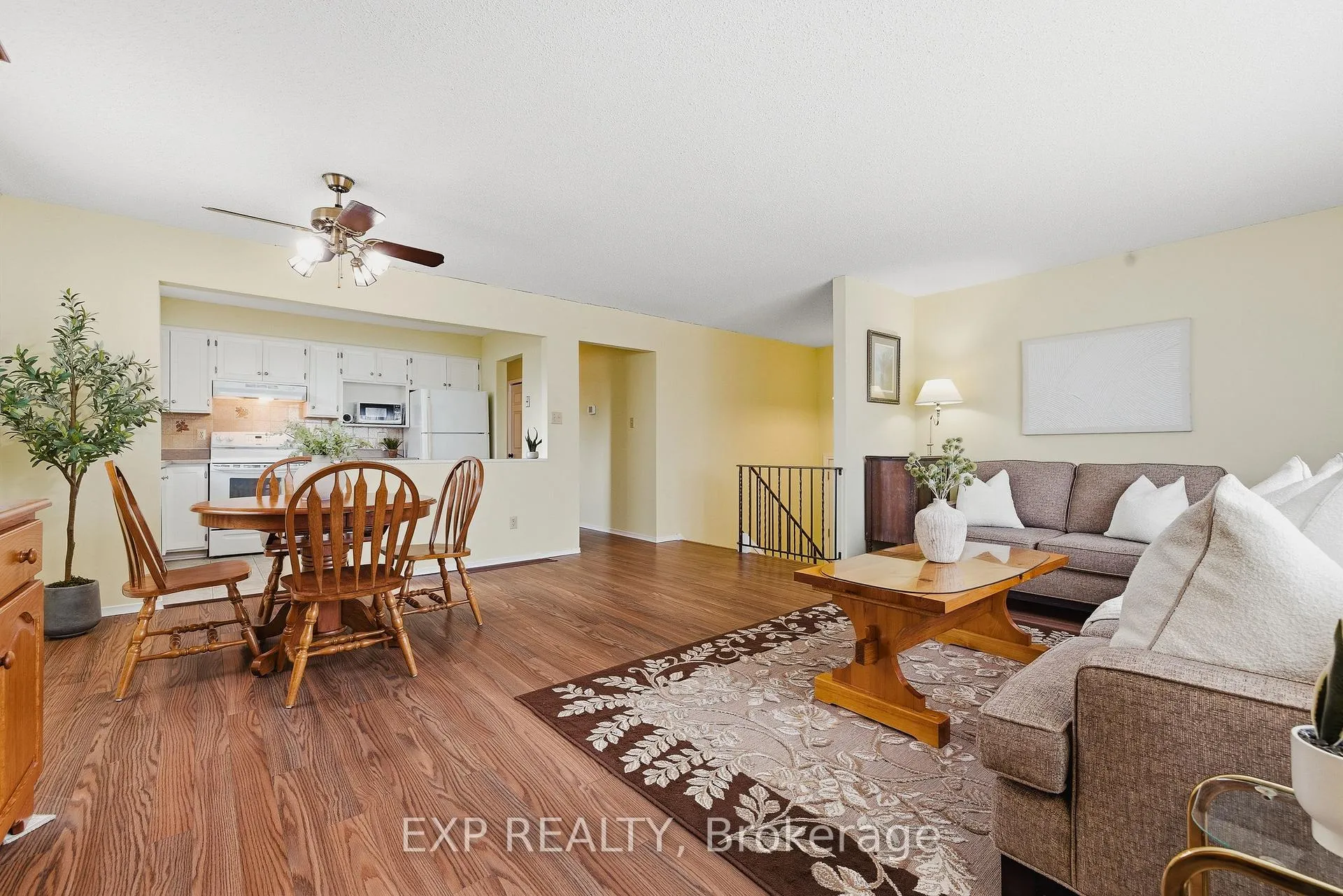 Photo 9 of 43 Ripley Crescent, Kitchener — HOMEH