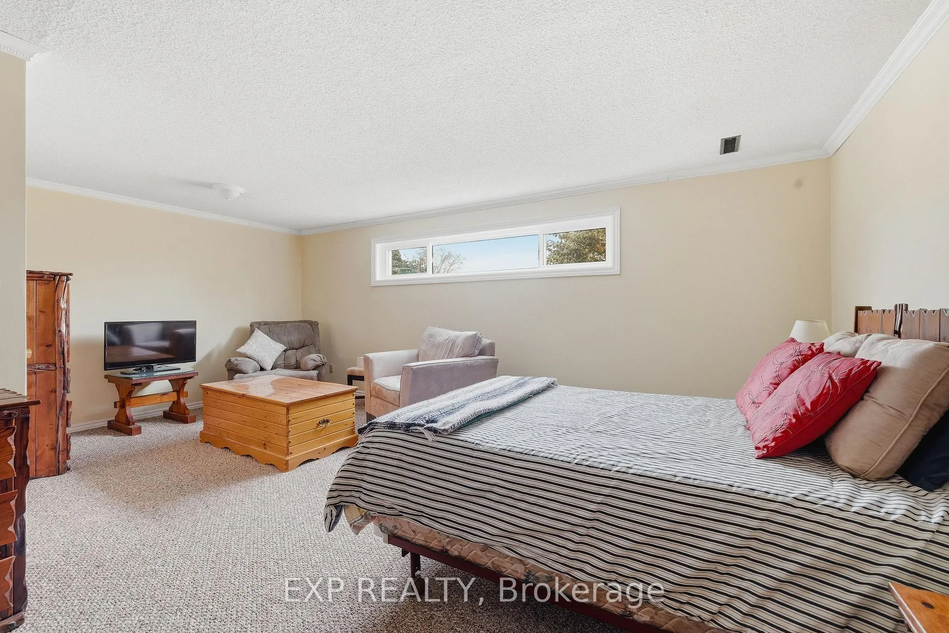 Photo 26 of 43 Ripley Crescent, Kitchener — HOMEH