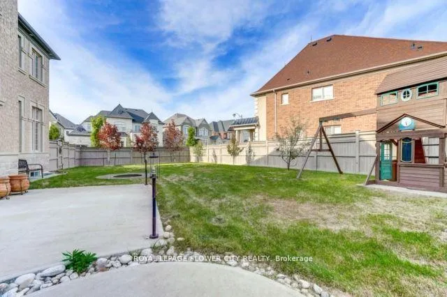 Photo 39 of Unit #upper, 51 Degrey Drive, Brampton, Gore Industrial South — HOMEH