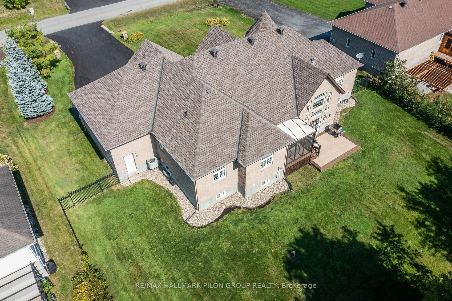 Photo 31 of 6692 Pebble Trail Way, Ottawa, Greely — HOMEH