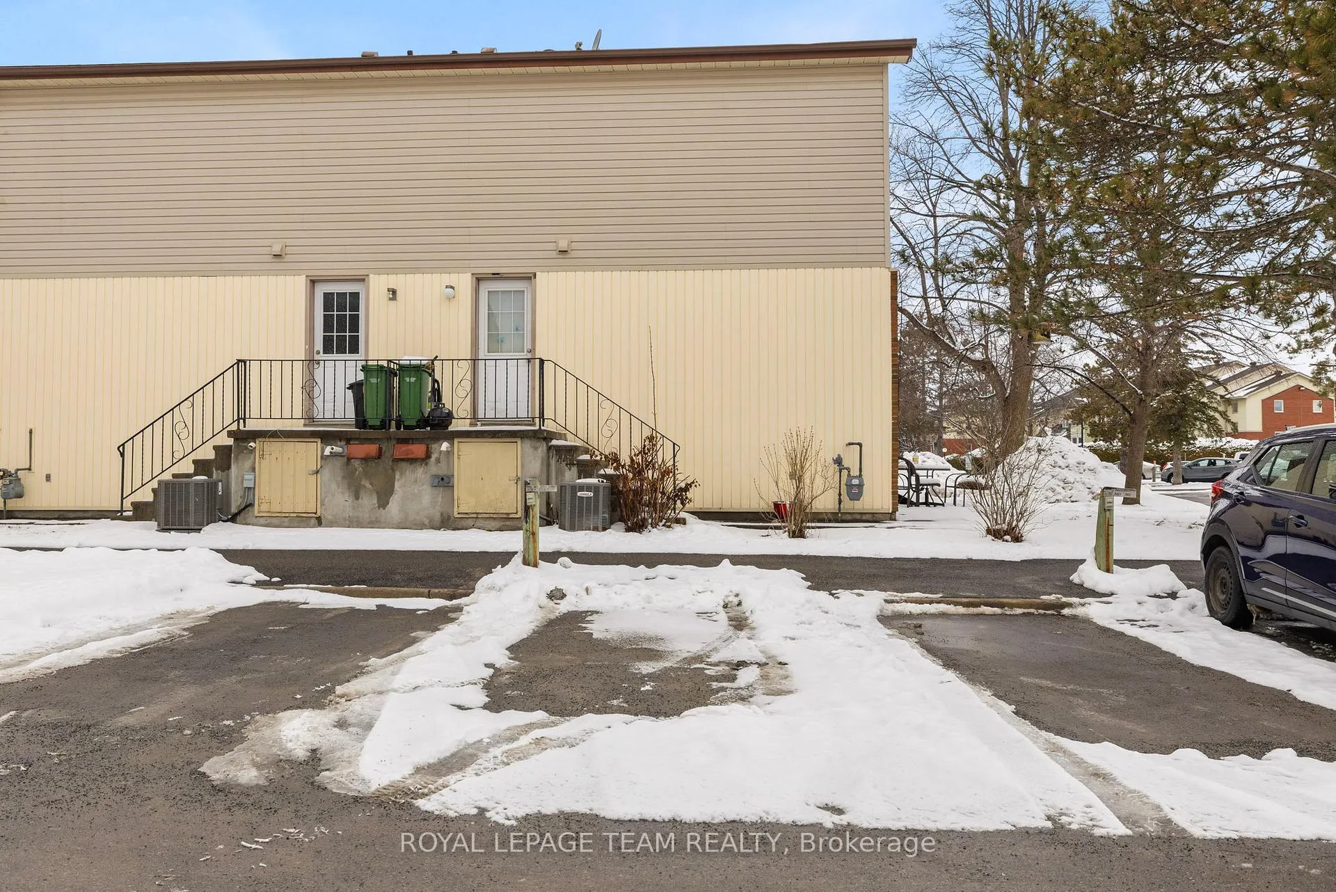 Photo 39 of Unit C, 41 Forester Crescent, Ottawa, Westcliffe Estates — HOMEH
