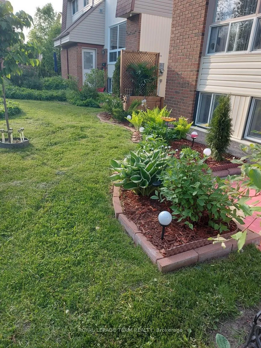 Photo 41 of Unit C, 41 Forester Crescent, Ottawa, Westcliffe Estates — HOMEH