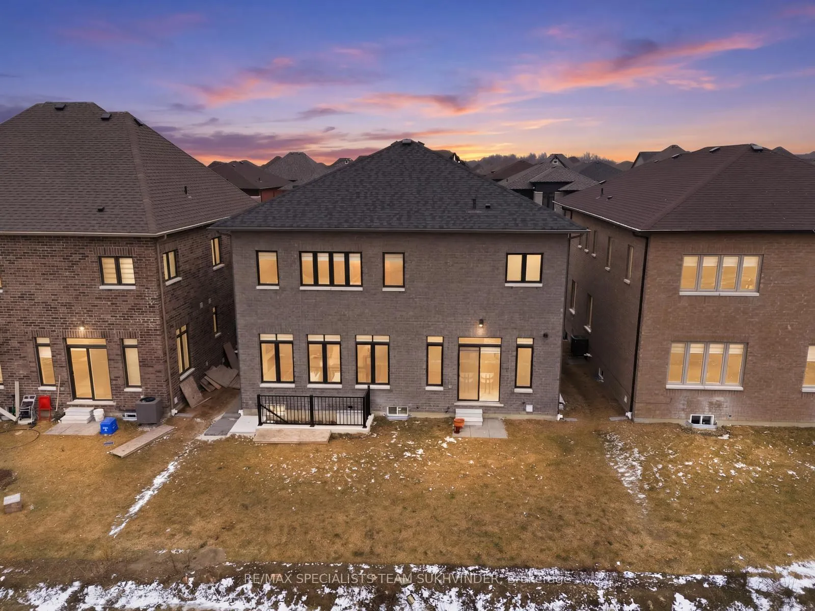 Photo 47 of 23 Duxbury Road, Brampton, Sandringham-Wellington North — HOMEH