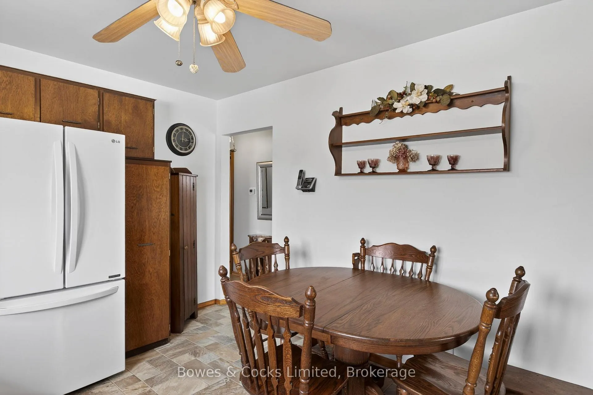 Photo 16 of 2576 Bensfort Road, Peterborough, Ashburnham Ward 4 — HOMEH
