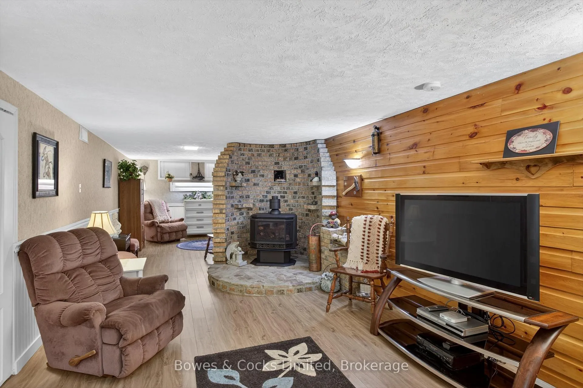 Photo 30 of 2576 Bensfort Road, Peterborough, Ashburnham Ward 4 — HOMEH