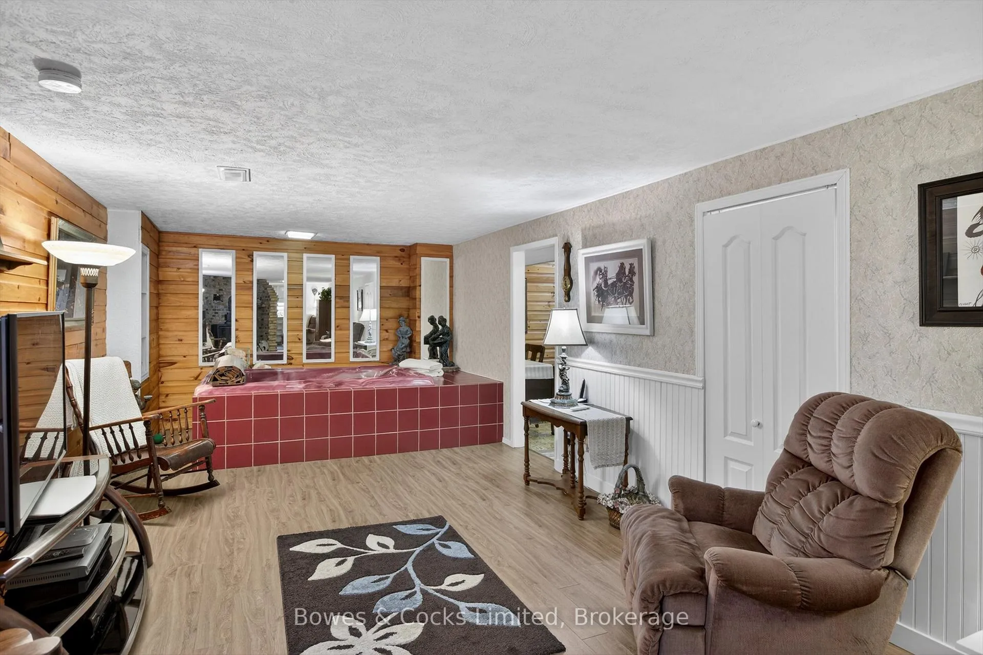 Photo 32 of 2576 Bensfort Road, Peterborough, Ashburnham Ward 4 — HOMEH