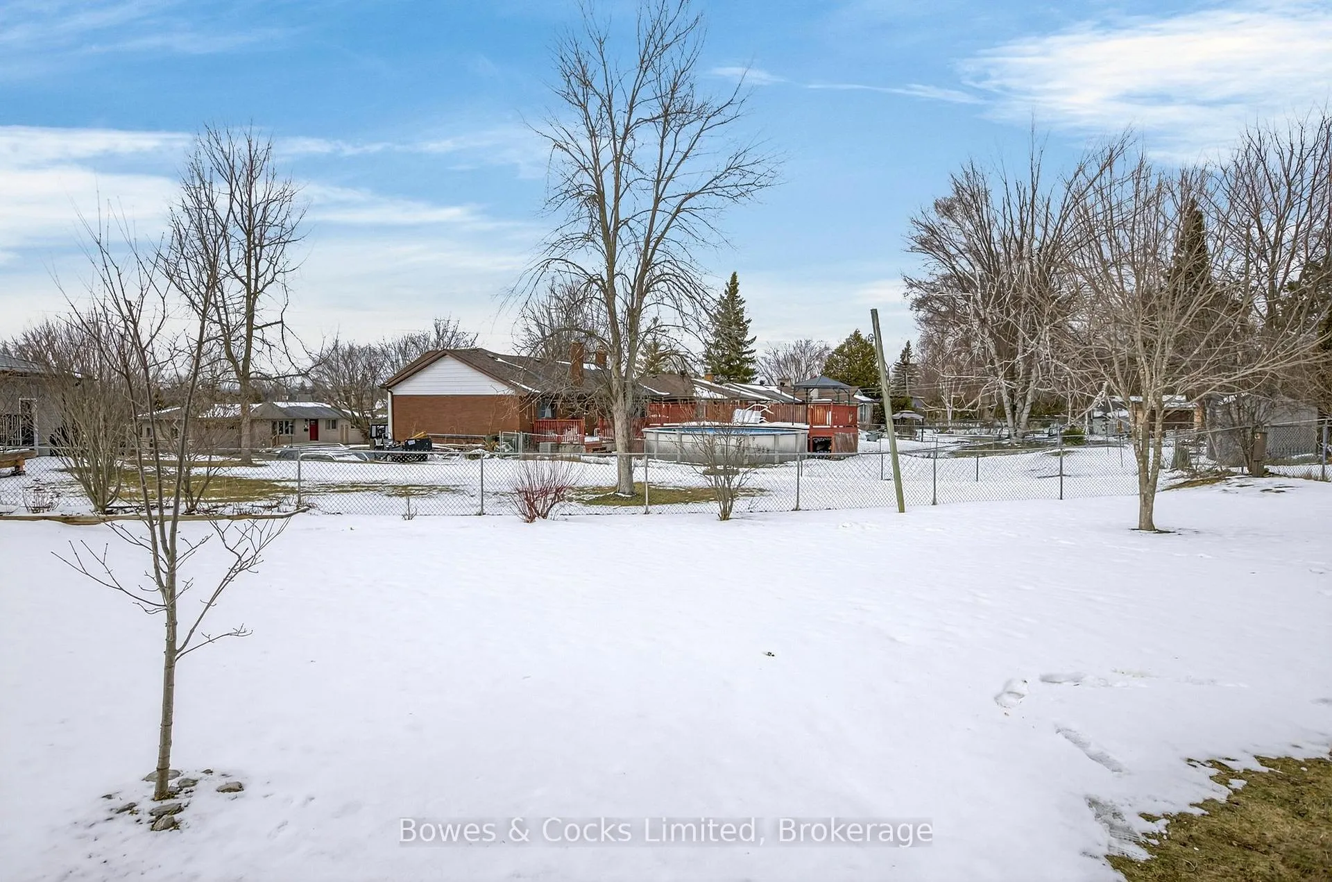 Photo 42 of 2576 Bensfort Road, Peterborough, Ashburnham Ward 4 — HOMEH