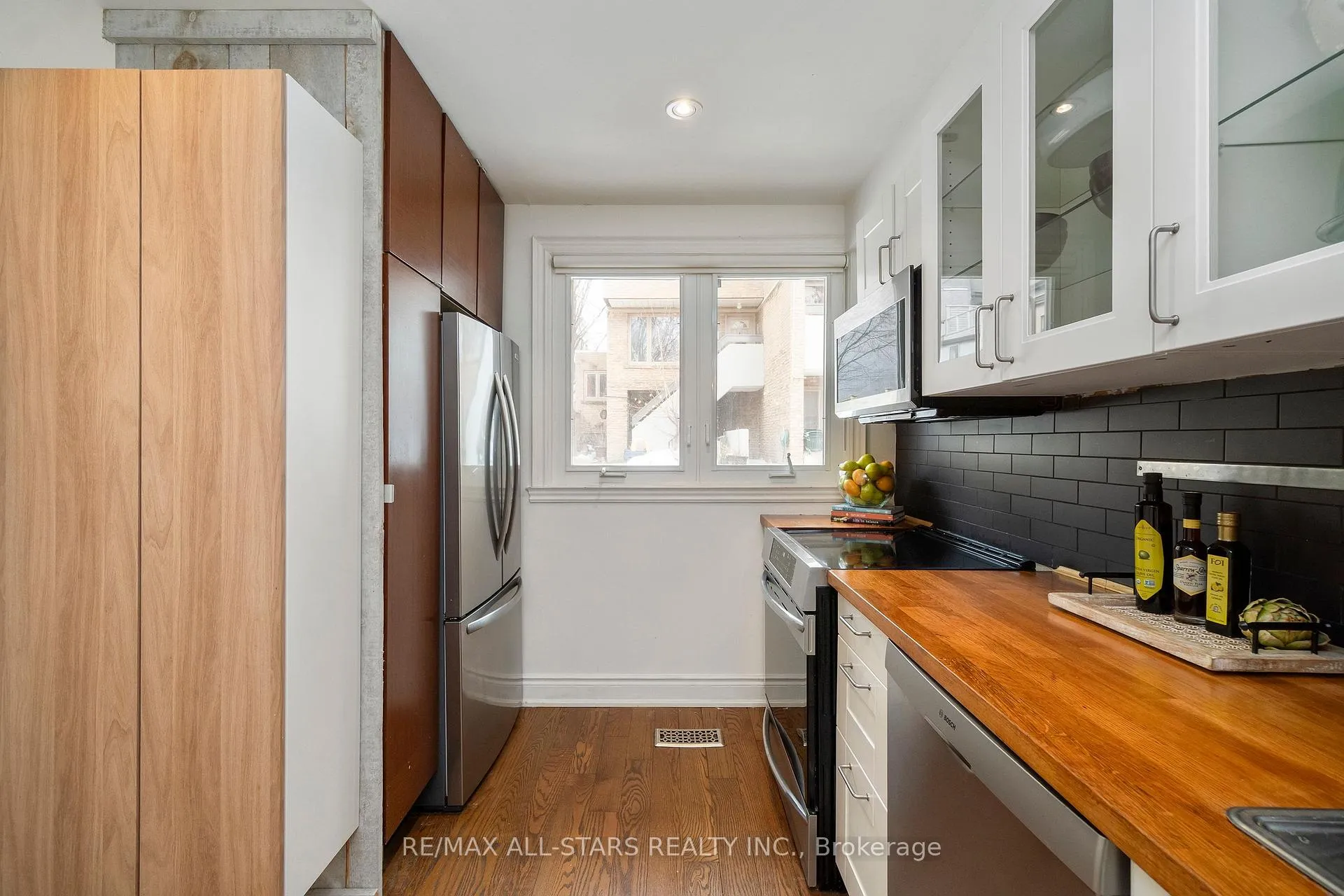 Photo 15 of Unit 3, 83 Pape Avenue, Toronto, South Riverdale — HOMEH