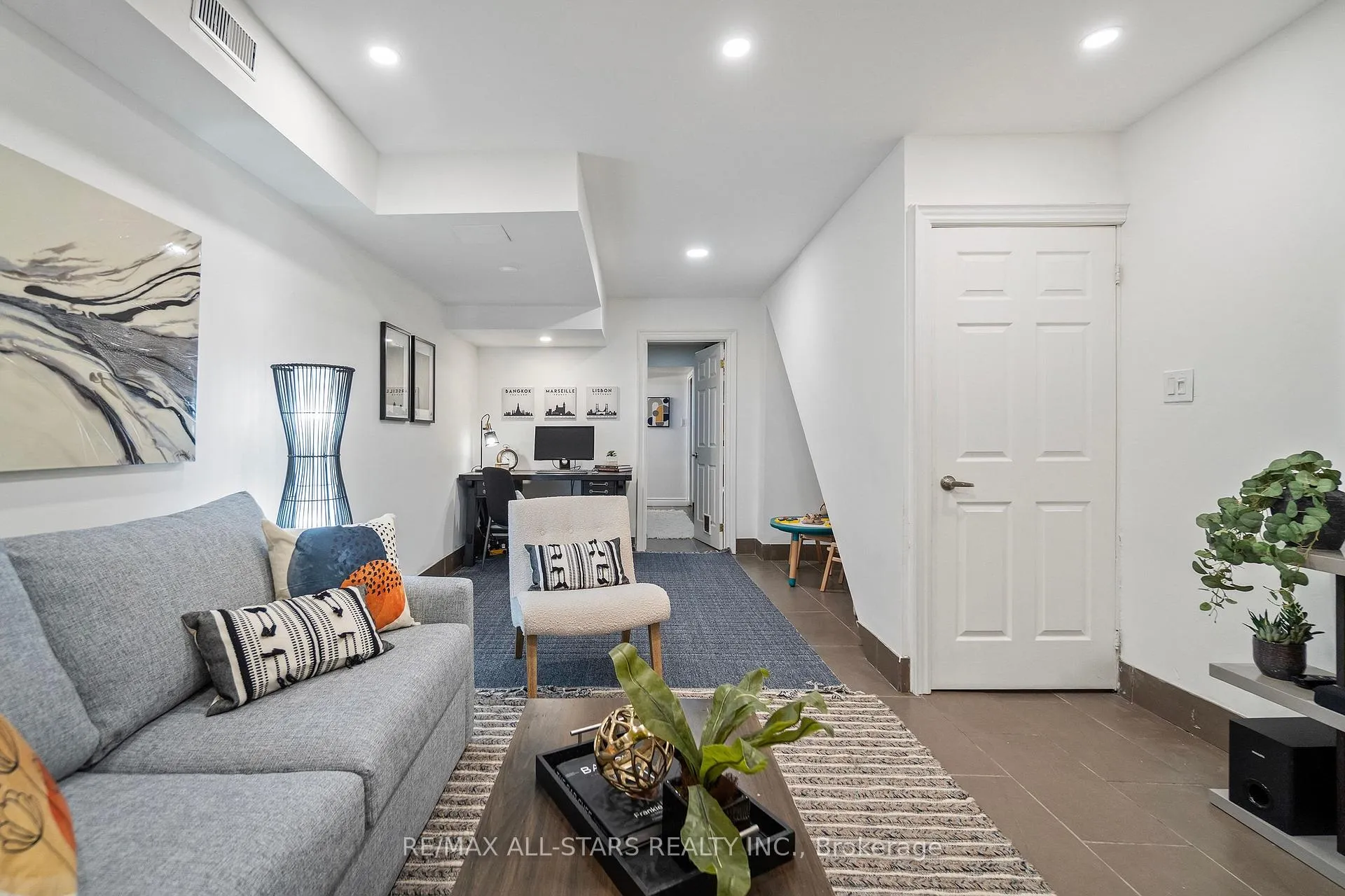 Photo 33 of Unit 3, 83 Pape Avenue, Toronto, South Riverdale — HOMEH