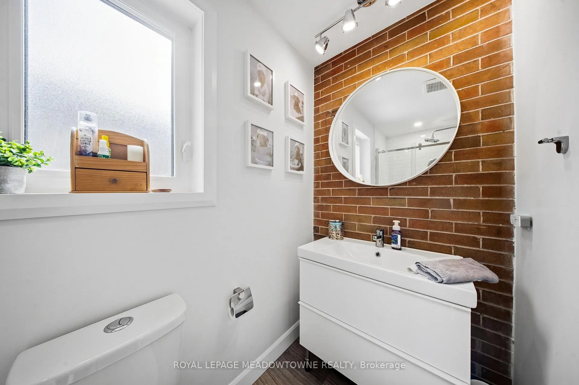 Photo 22 of 43 Frederick Street, Halton Hills, Acton — HOMEH