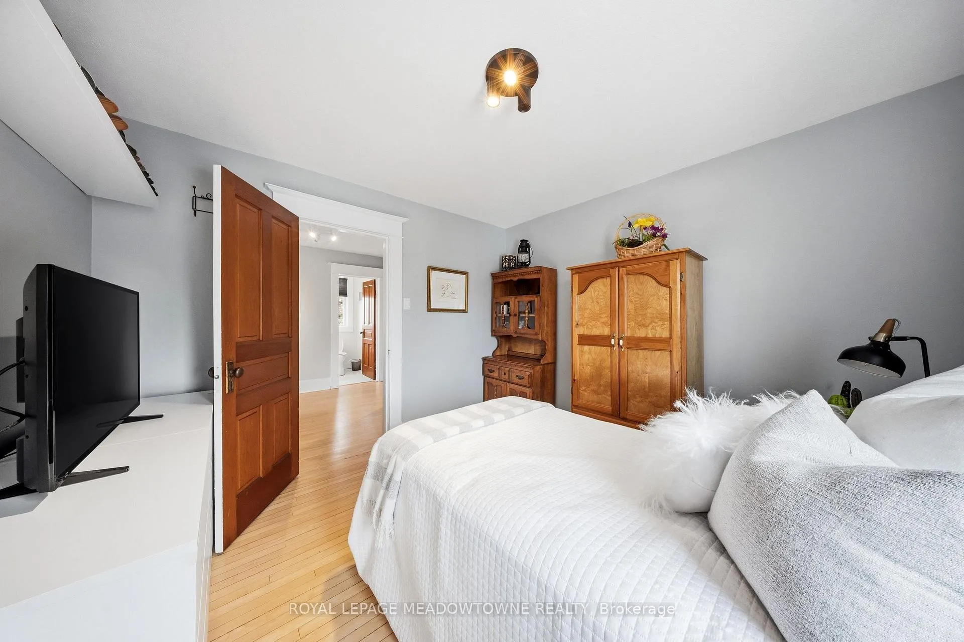 Photo 28 of 43 Frederick Street, Halton Hills, Acton — HOMEH