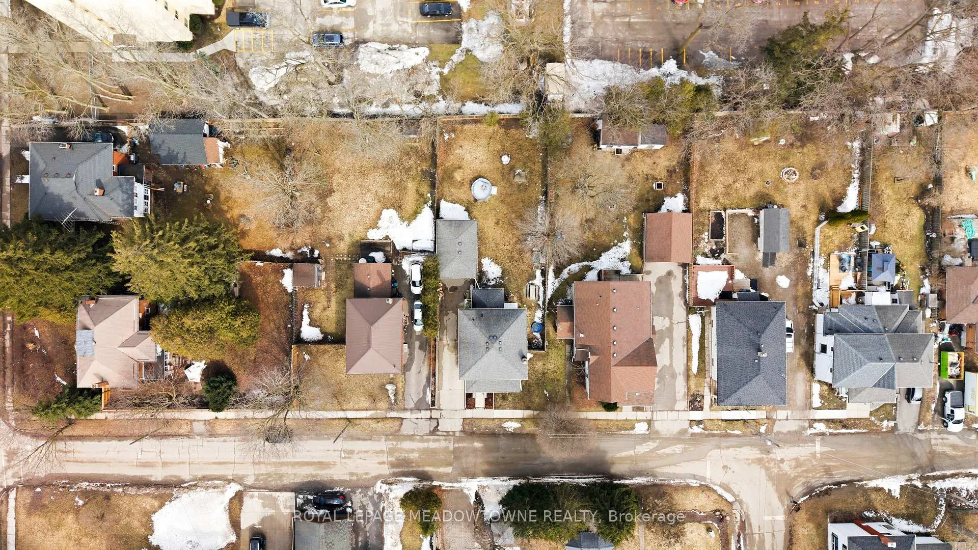 Photo 49 of 43 Frederick Street, Halton Hills, Acton — HOMEH